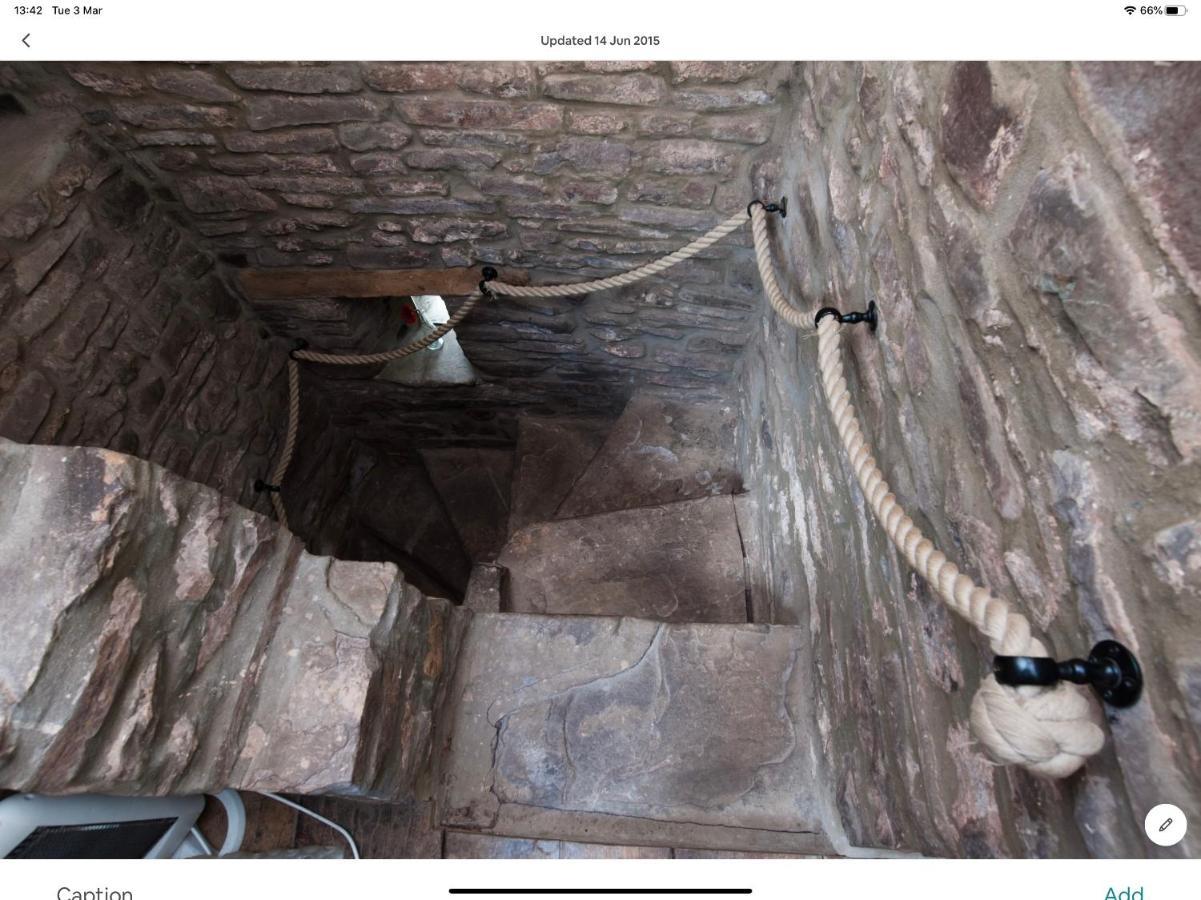 Ty Fferm Hen, Ancient Farmhouse, Coity Bach Talybont-on-Usk 外观 照片