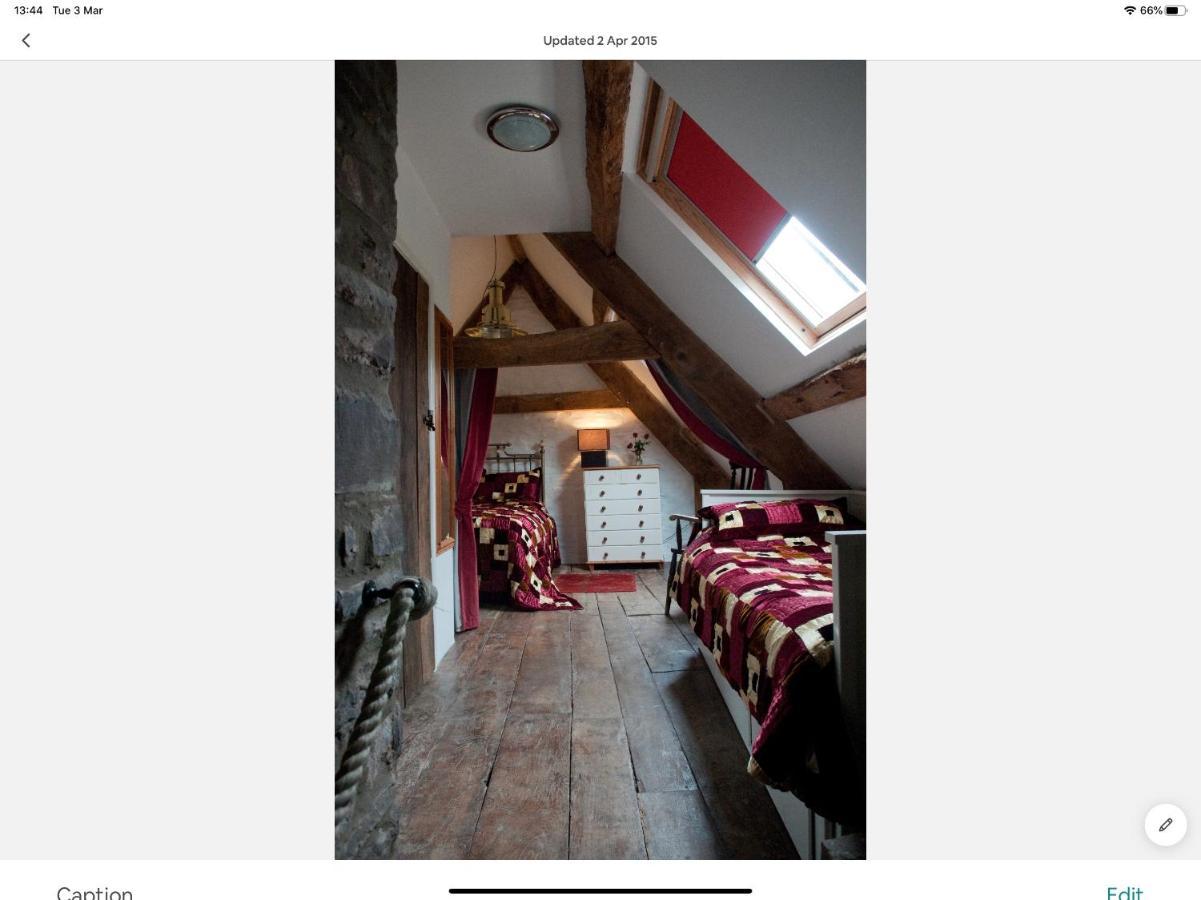 Ty Fferm Hen, Ancient Farmhouse, Coity Bach Talybont-on-Usk 外观 照片
